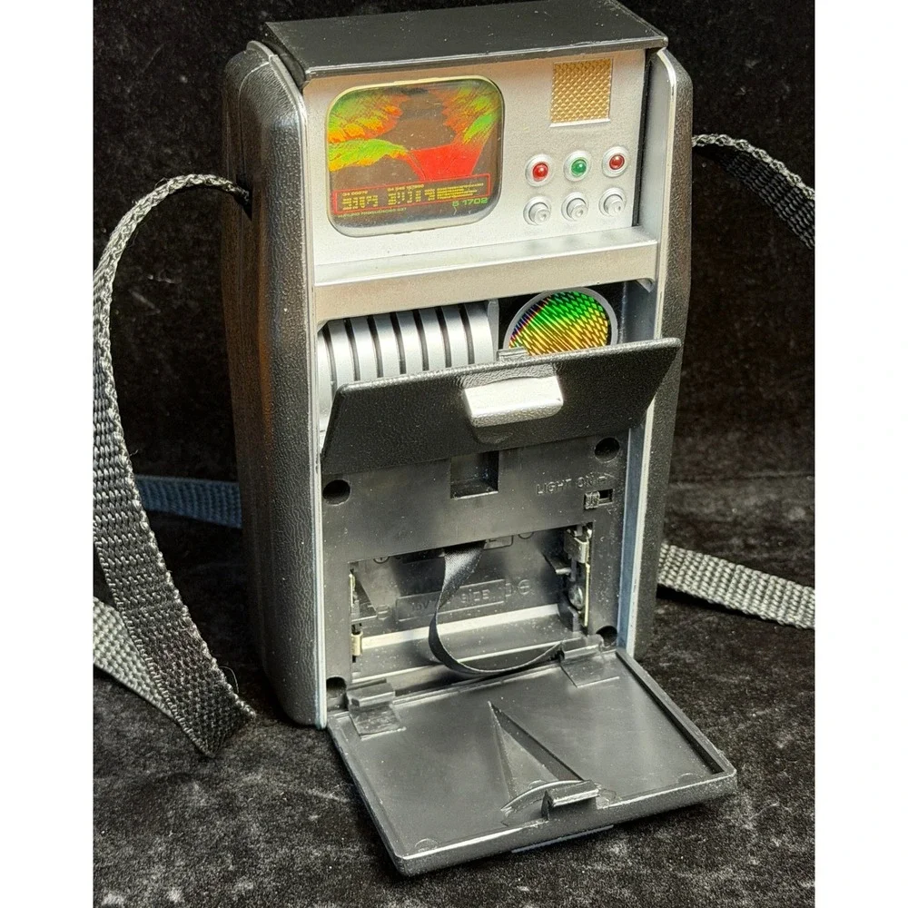 Vintage 1995 Star Trek TNG Tricorder: Playmates Toys Science Prop, WORKS